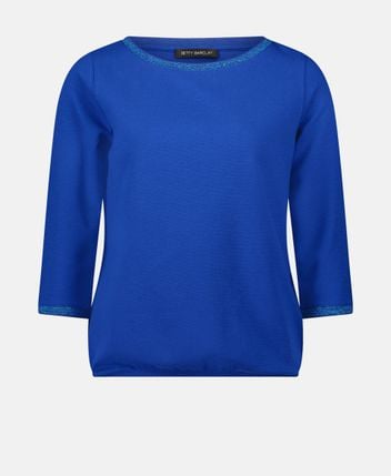 Long-sleeved top