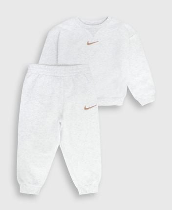 Track suit