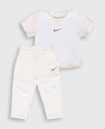 T-shirt & sweatpants set Ready