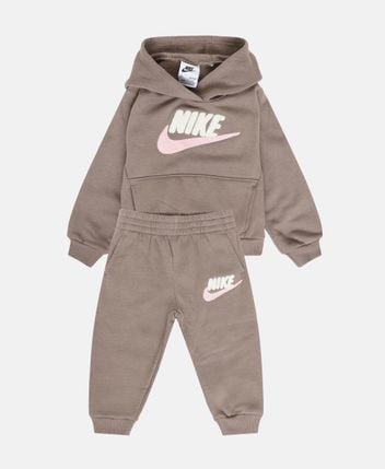 Sweatshirt and trousers set