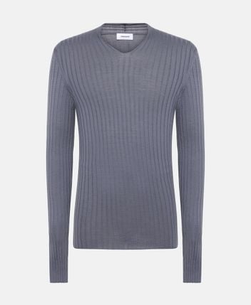 Wool pullover