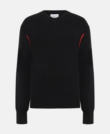 Wool pullover