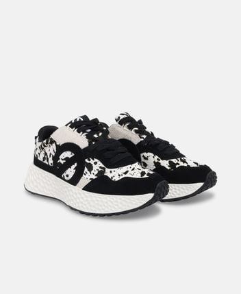 Platform sneakers