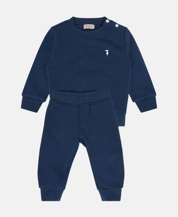 Track suit