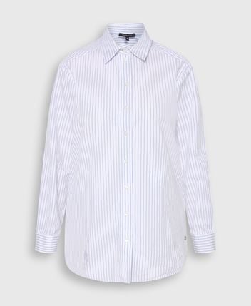 Long-sleeved blouse