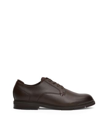 Lace-up shoes