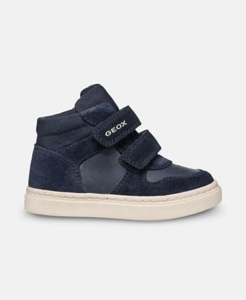 Sneakers Nashik