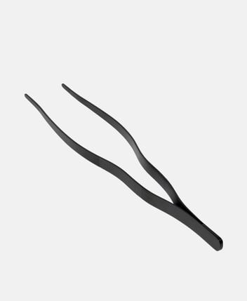 Tweezers