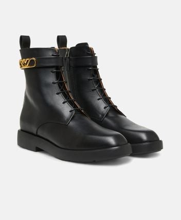 Lace-up ankle boot