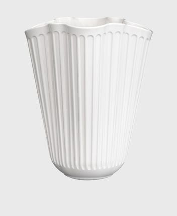 Decorative vase Hammershoi