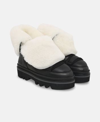 Winter ankle boots
