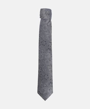 Silk tie