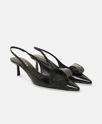 Slingback pumps