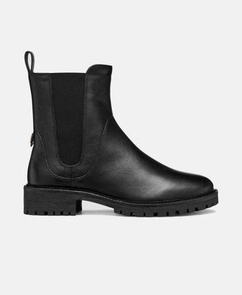 Chelsea boots