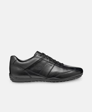 Sneakers Well