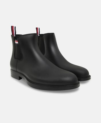 Chelsea boots