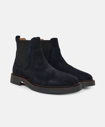 Chelsea boots