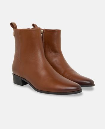 Ankle boots