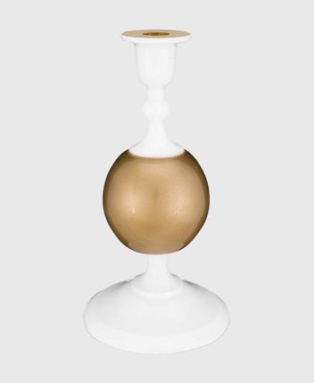 Candle holder