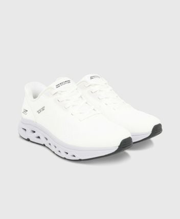 Sneakers Grounded