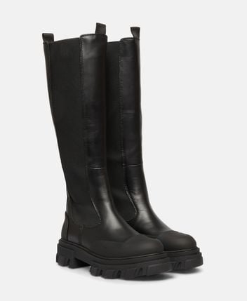 Chelsea boots