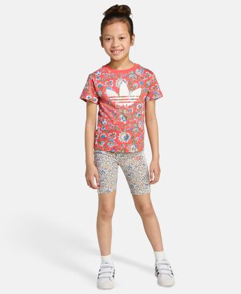 T-shirt and shorts set