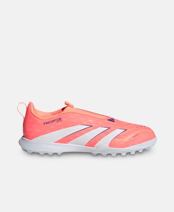 Football boots Predator league