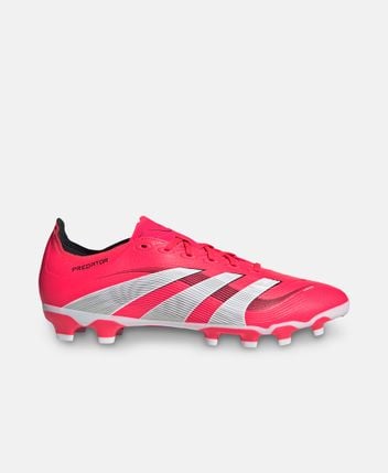 Football boots Predator League