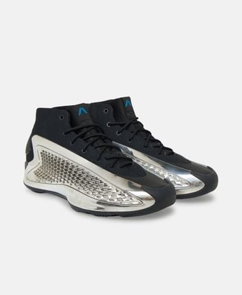 Basketball shoes Anthony Edwards 1
