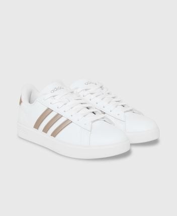 Tennis shoes Grand Court