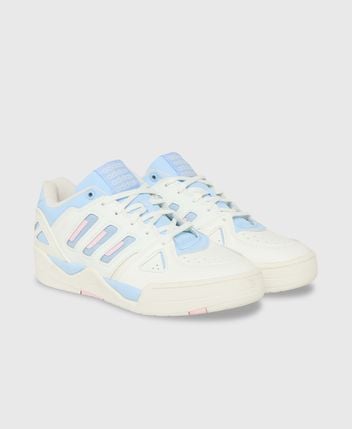 Basketball shoes Midcity