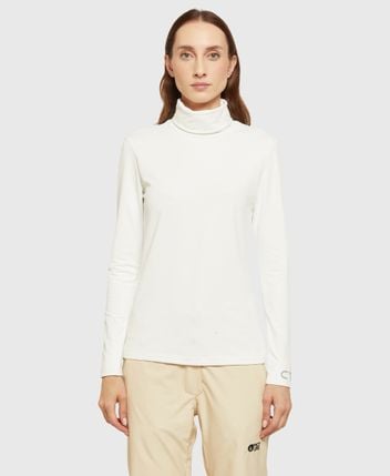 Long-sleeved top