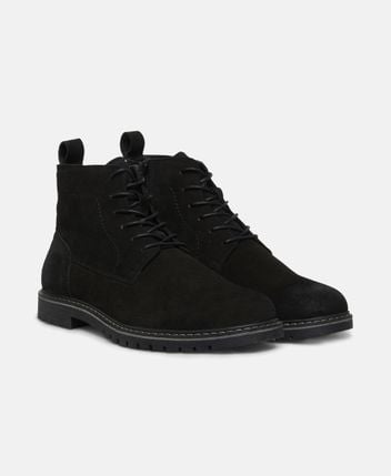 Lace-up ankle boot