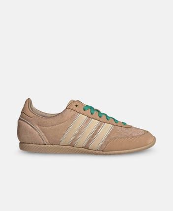 Sneakers Japan
