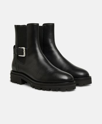 Chelsea boots