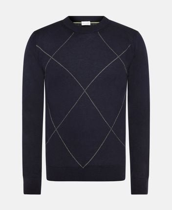 Wool pullover
