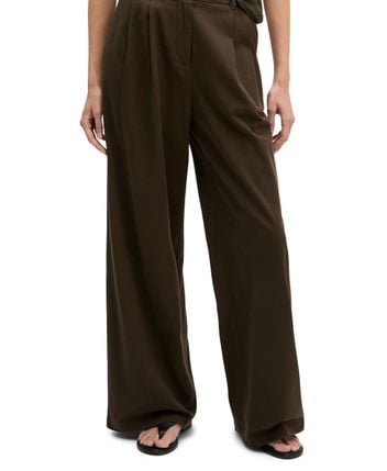 Wide trousers