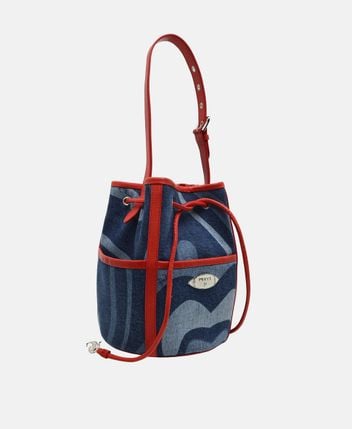 Bucket bag