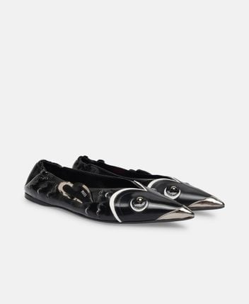 Ballet flats