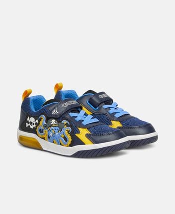 Sneakers Inek