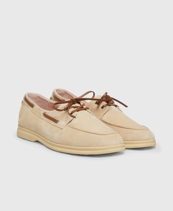 Boat shoes