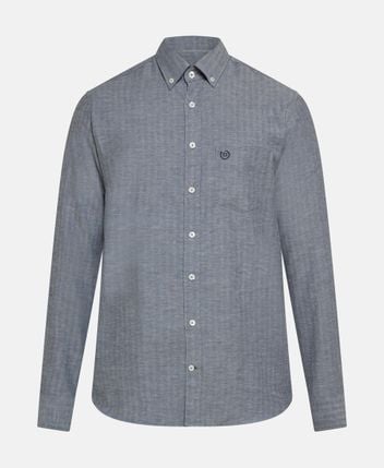 Long-sleeved shirt