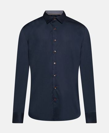 Long-sleeved shirt