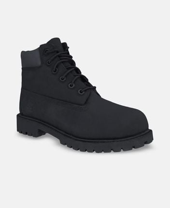 Lace-up ankle boot