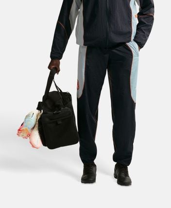 Training pants