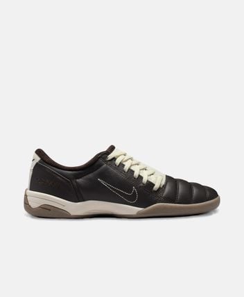 Sneakers T90