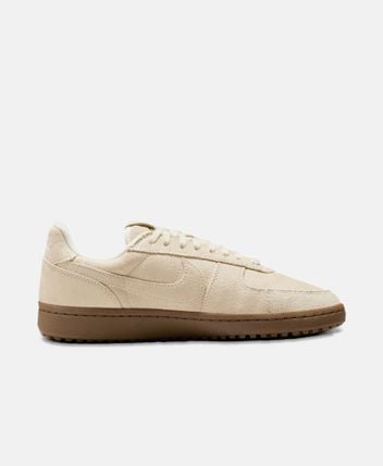 Sneakers Field General