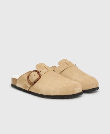 Clogs