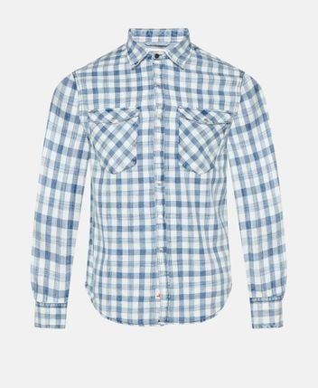 Long-sleeved shirt