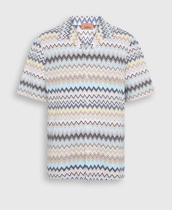Short-sleeved shirt